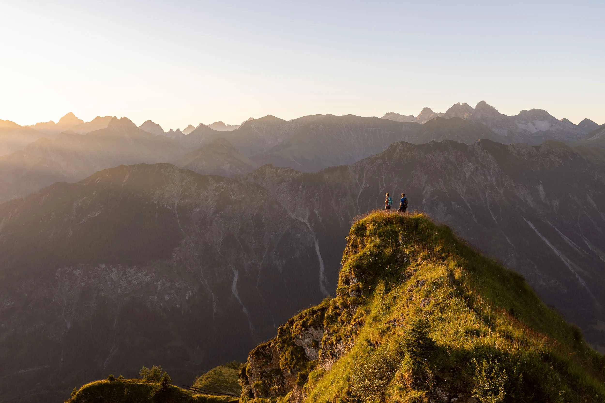 Sonnenaufgang in den Bergen am Fellhorn/Söllereck bei Oberstdorf.