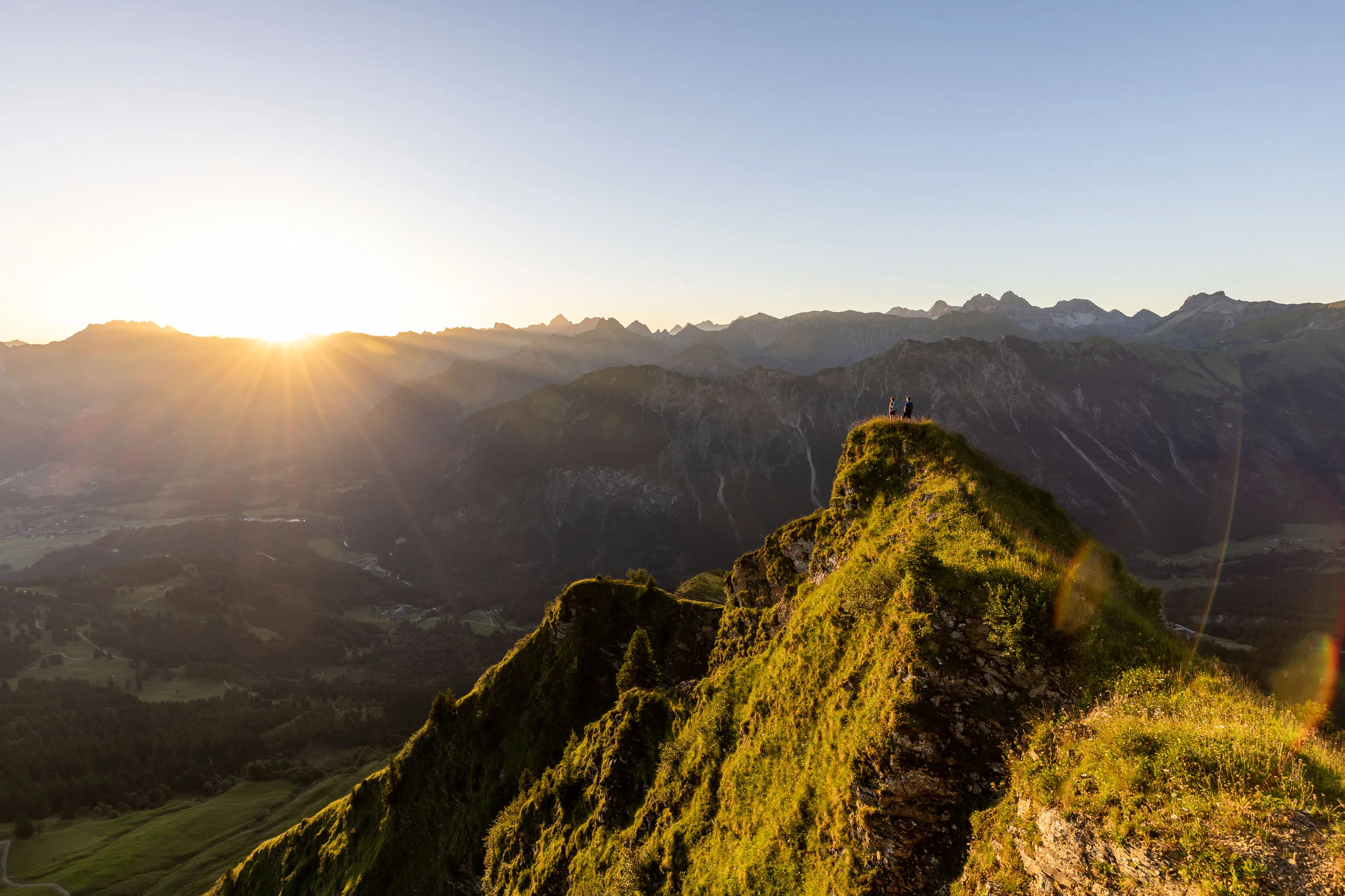 Sonnenaufgang in den Bergen am Fellhorn/Söllereck bei Oberstdorf.